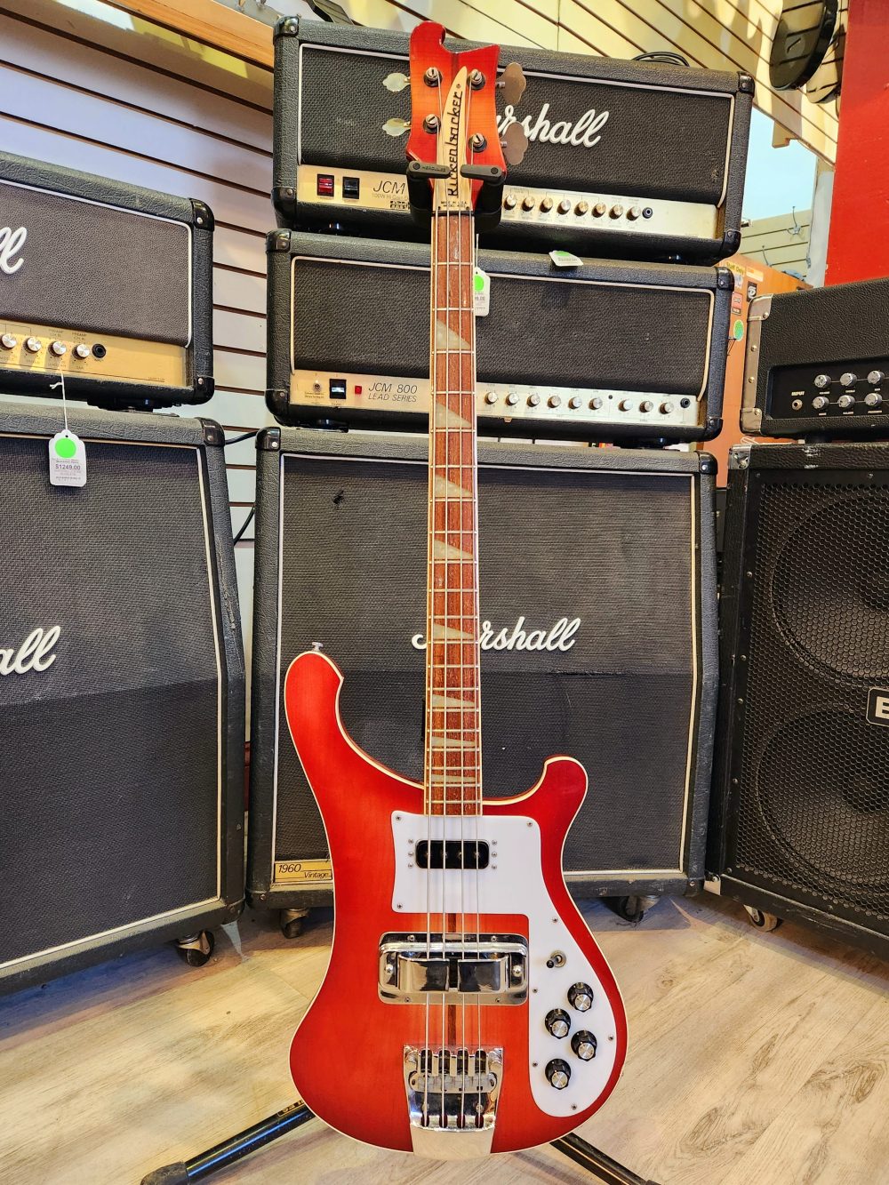 Rickenbacker 4001