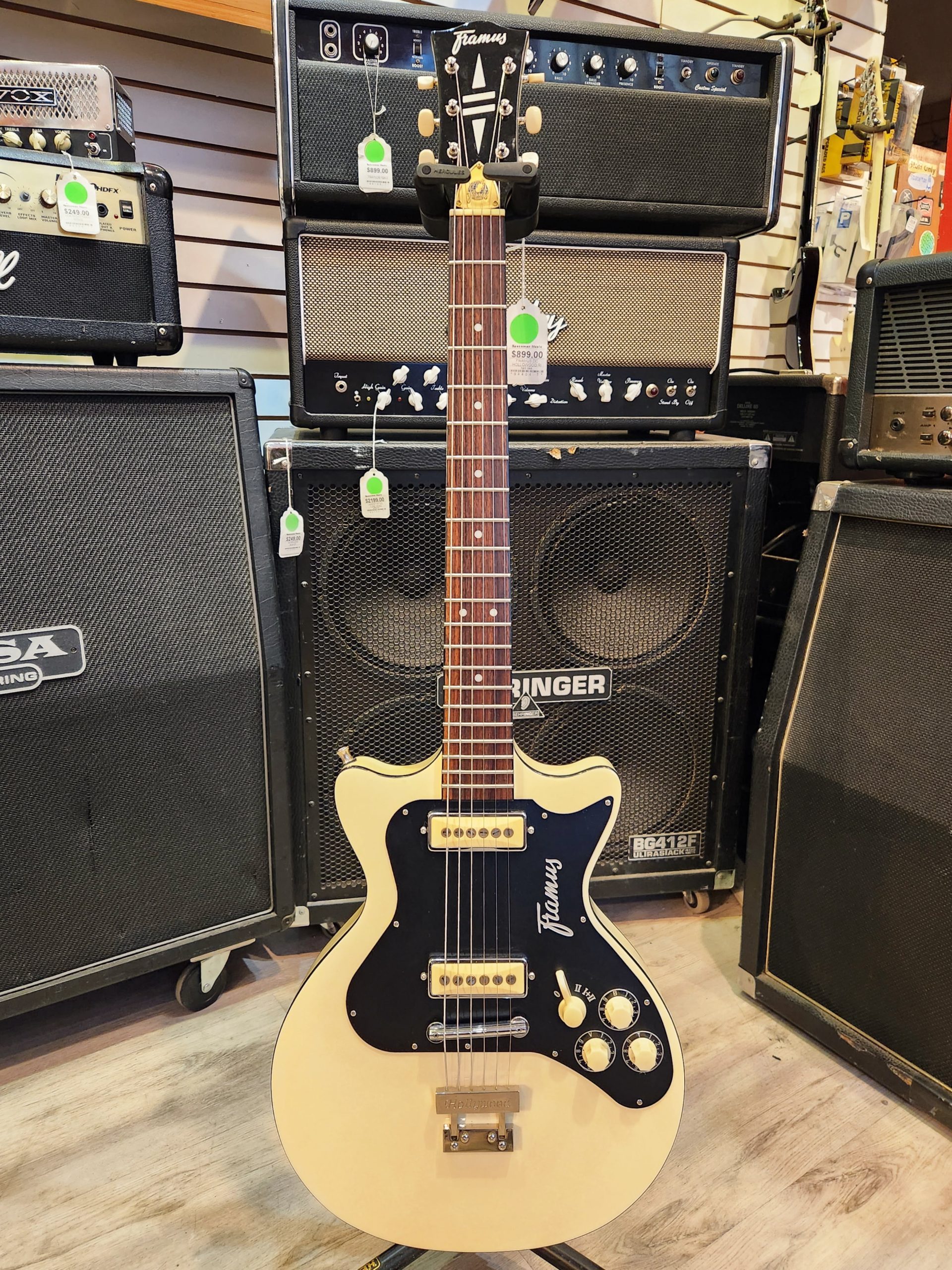 Framus Hollywood Double Cut Reissue