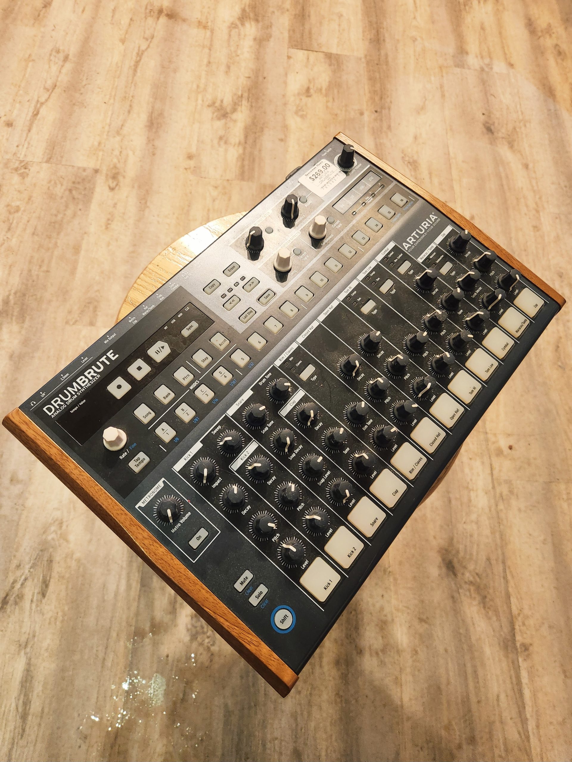 Arturia DrumBrute