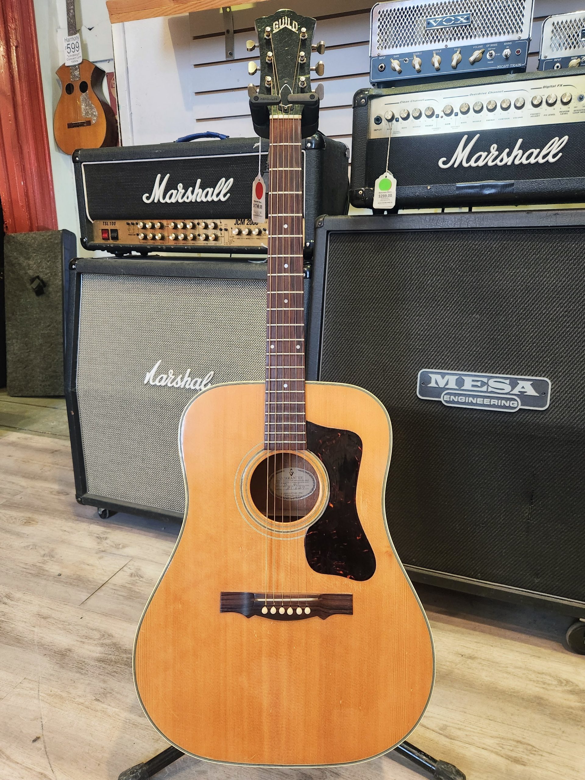 Guild D-40 – 1966