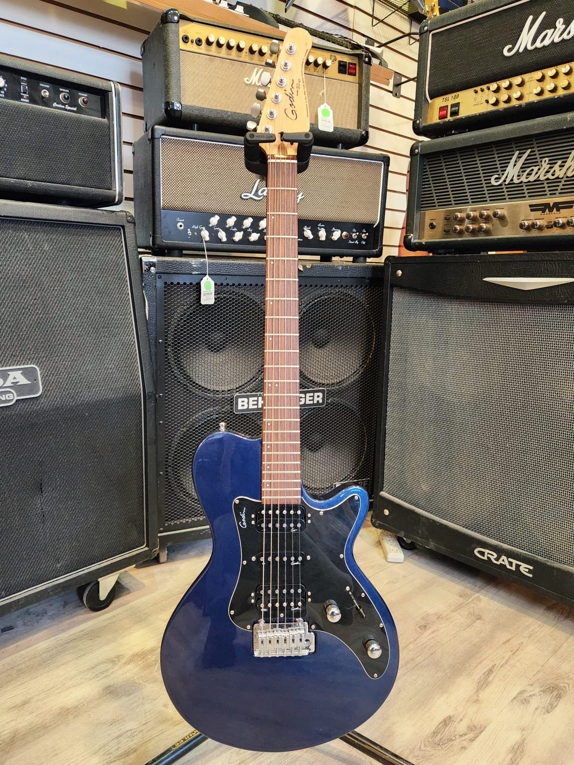 Godin SDXT
