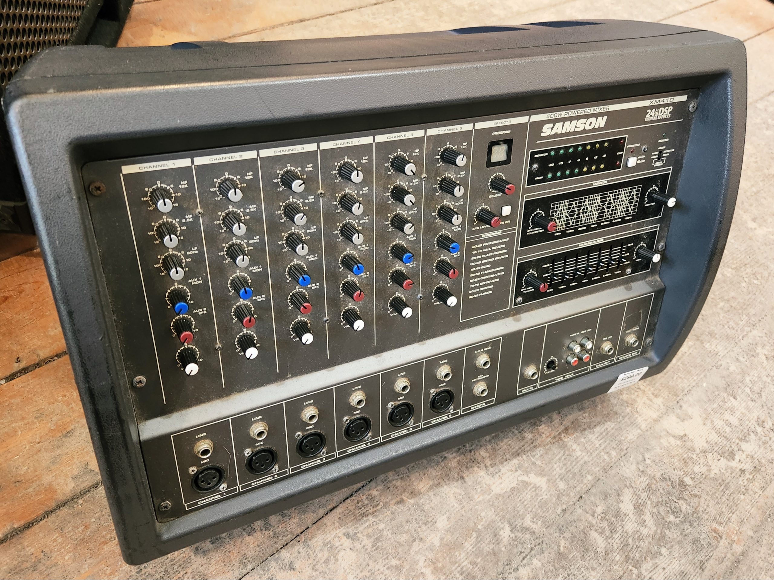 Samson XM410 Mixer