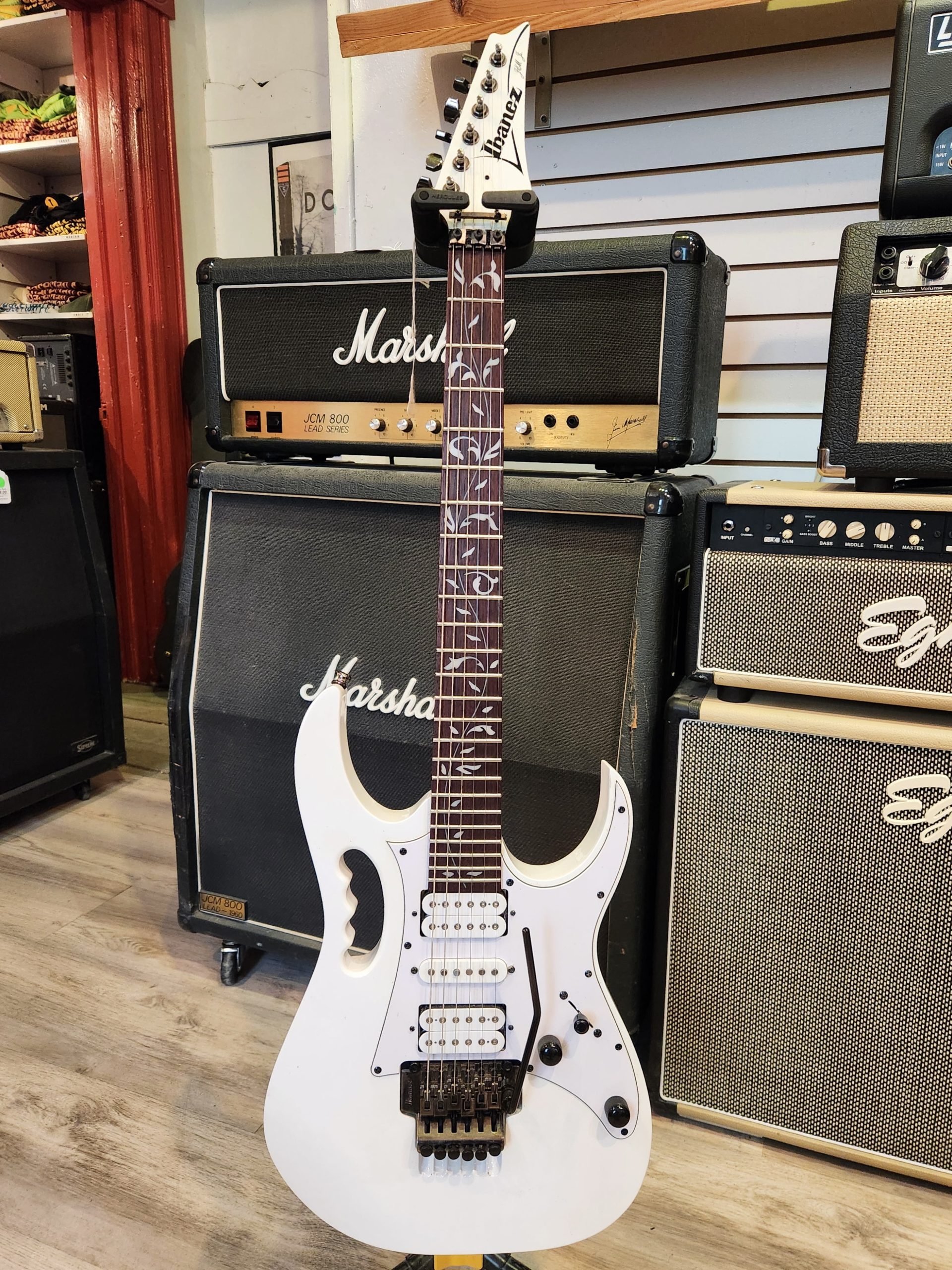 Ibanez JEM JR