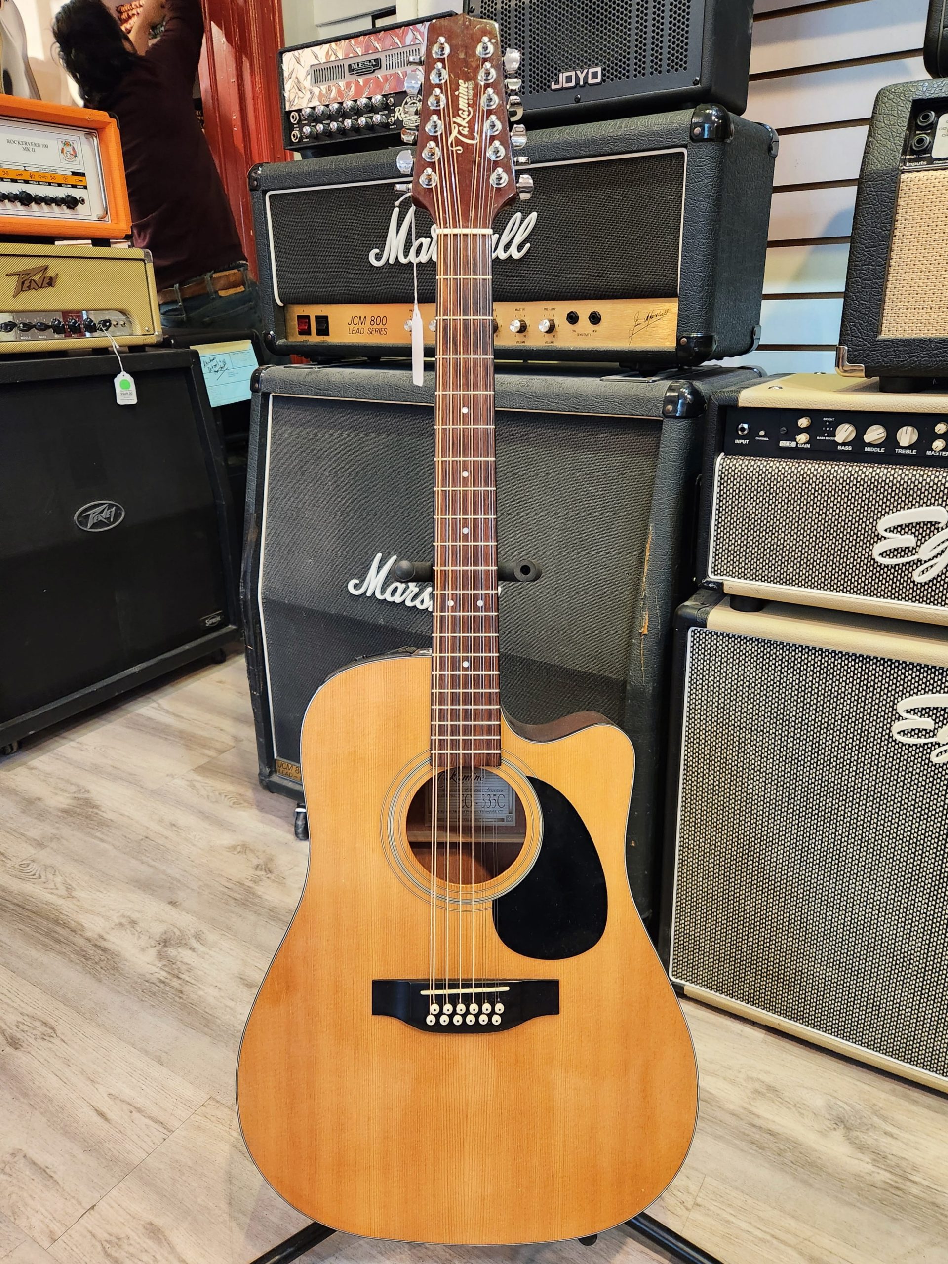 Takamine EG-335C