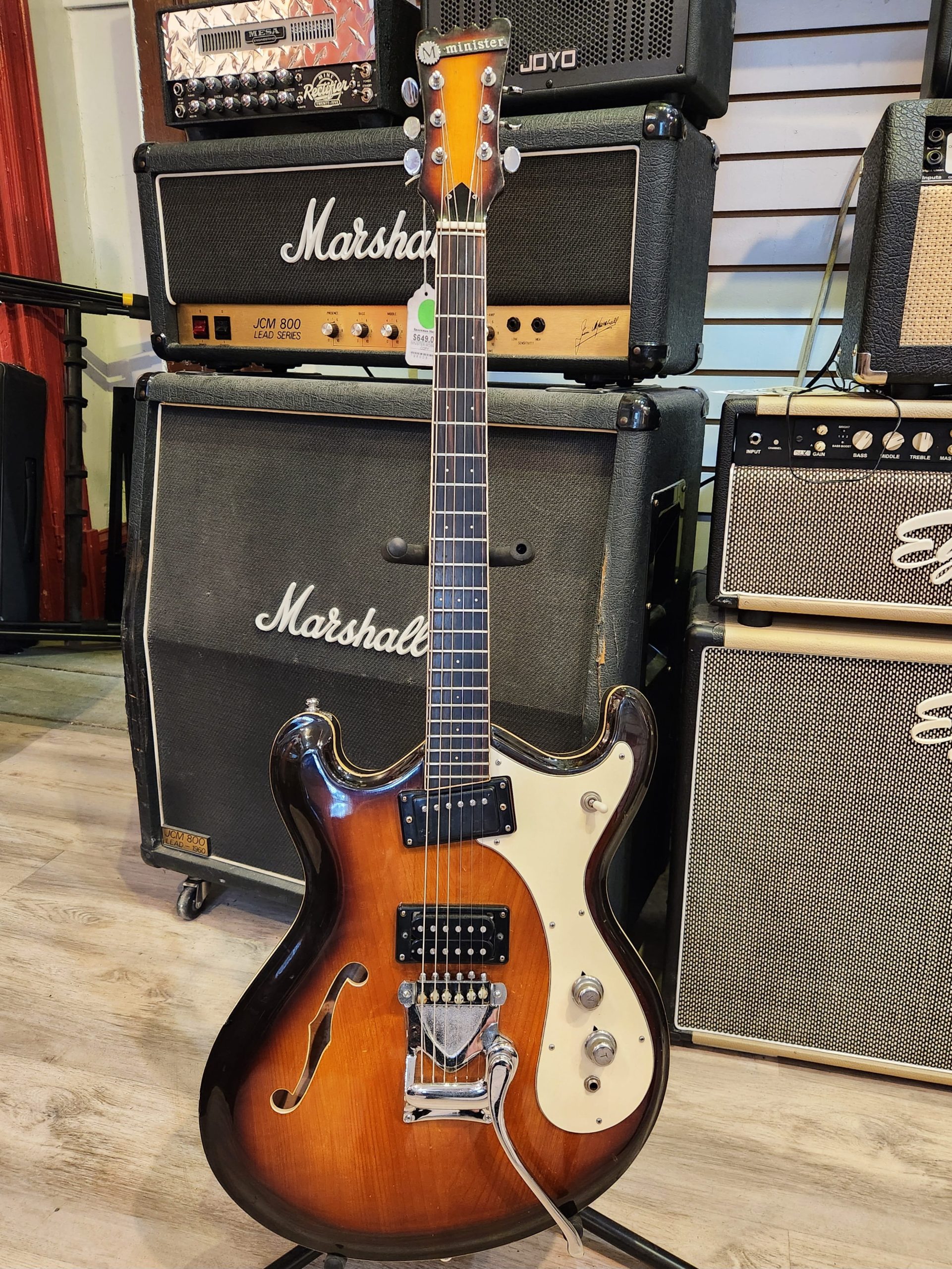 Minister Mosrite