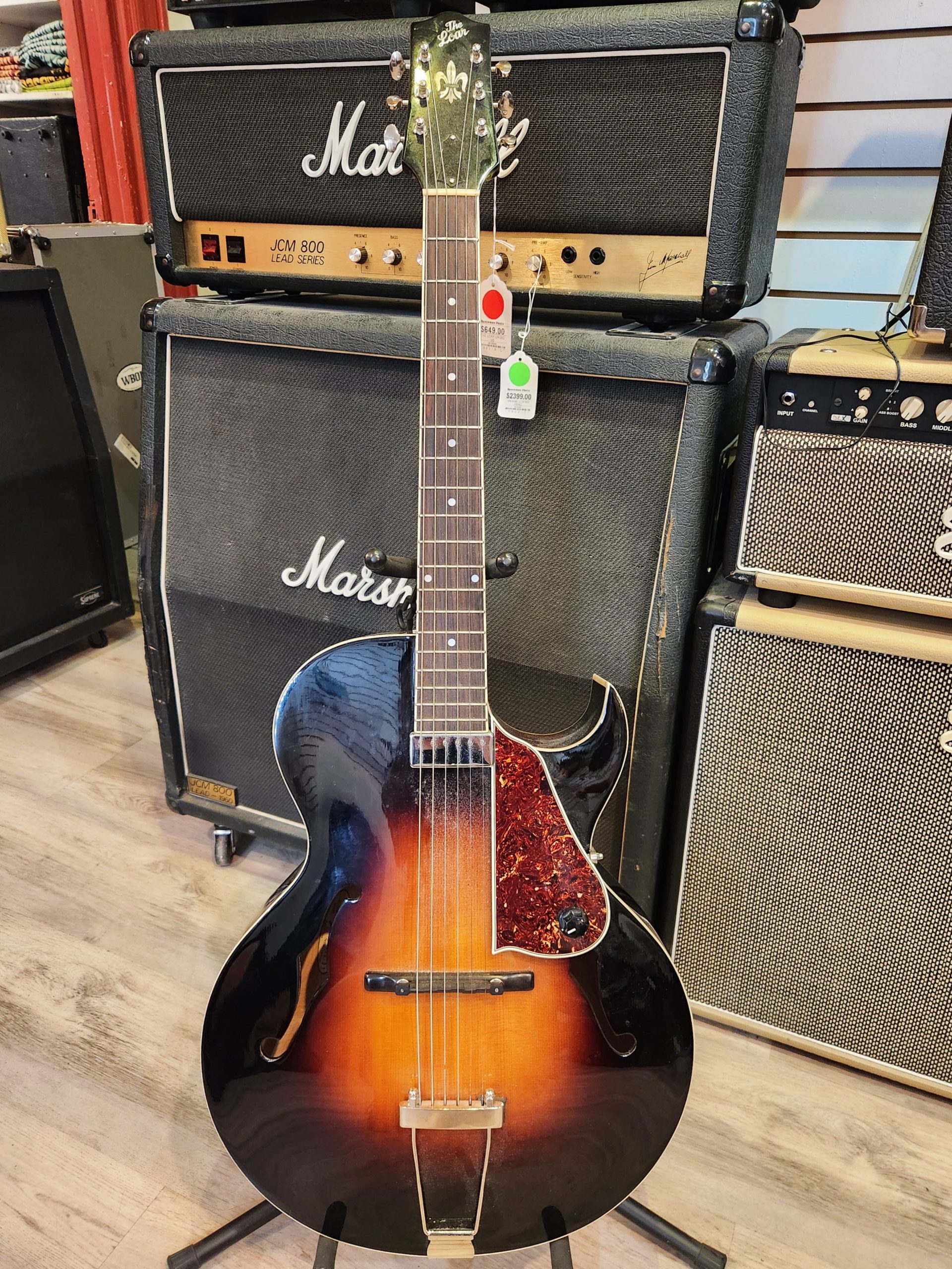 The Loar LH-350