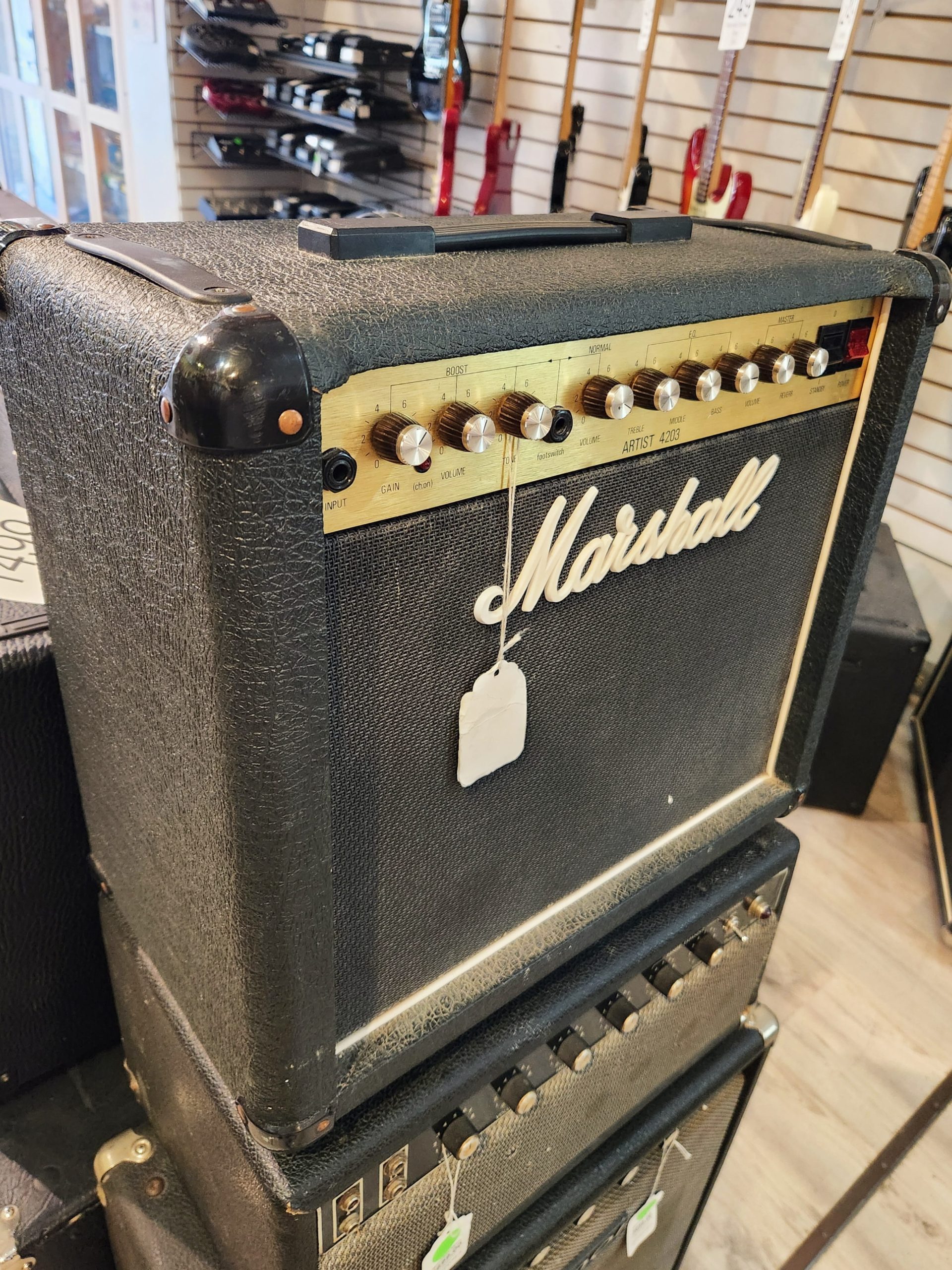 Marshall 4203 Artist