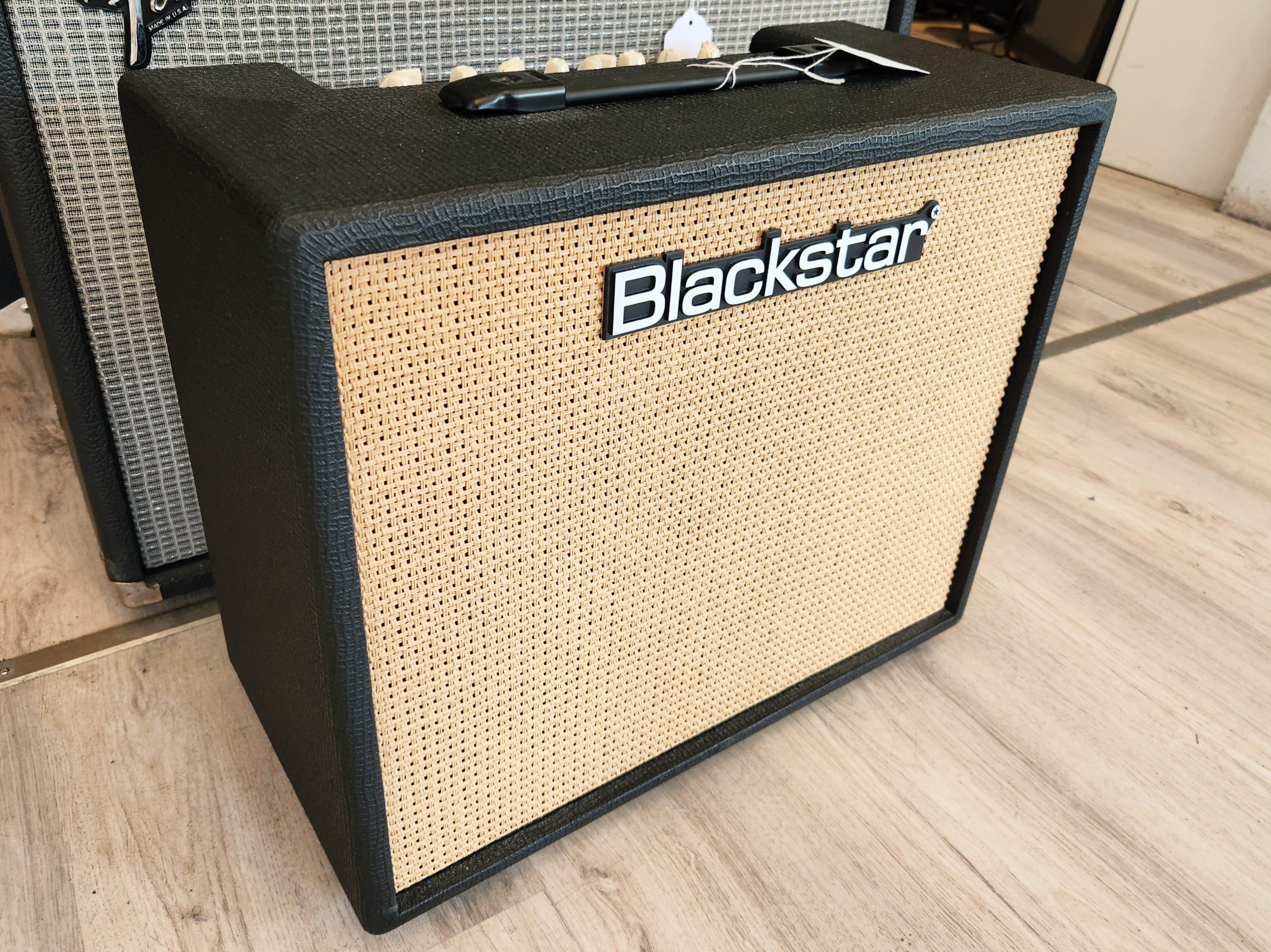 Blackstar Debut 50R