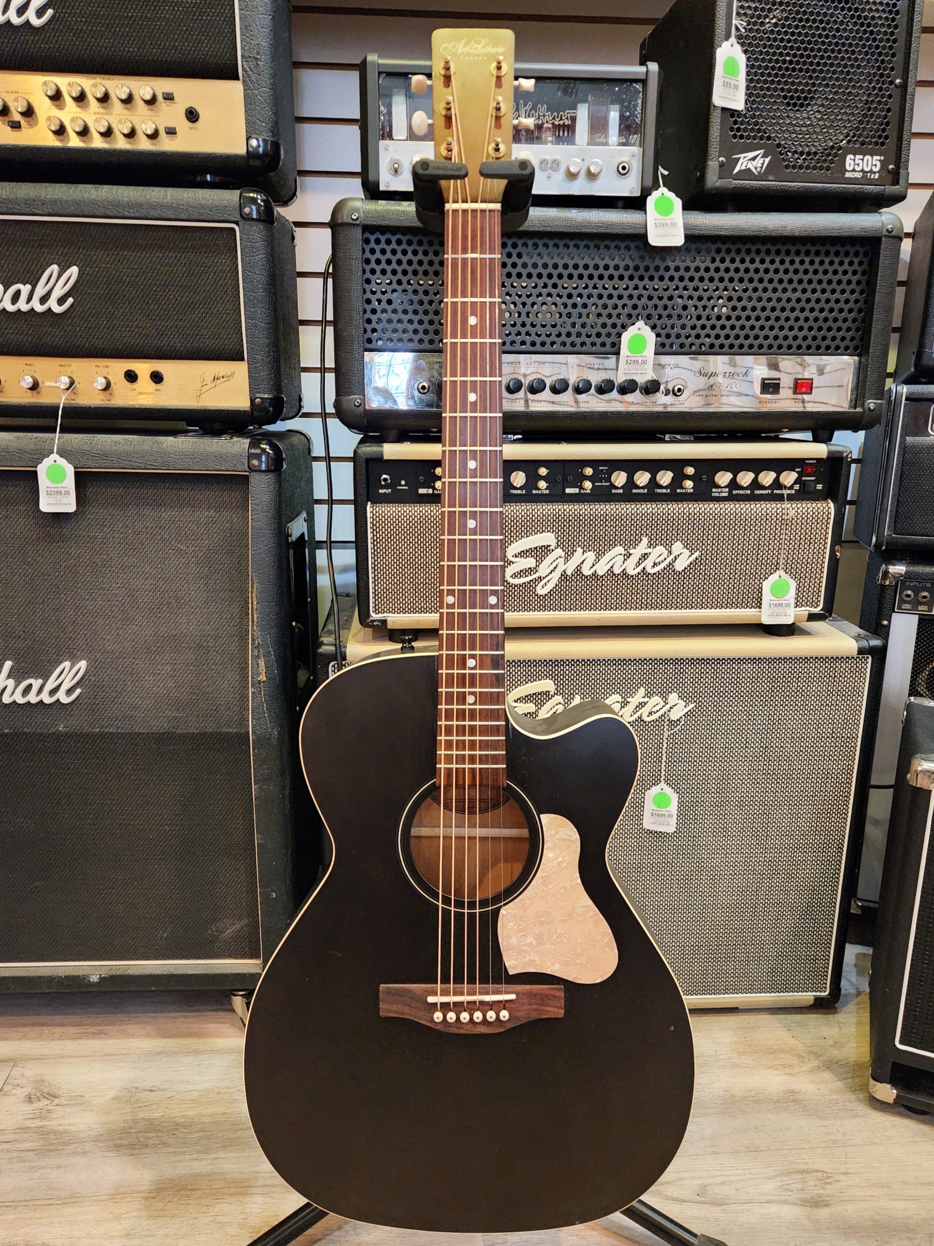 Art & Lutherie Legacy Faded